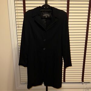 Garfield & Marks Classic Women’s Black Blazer - Size 10